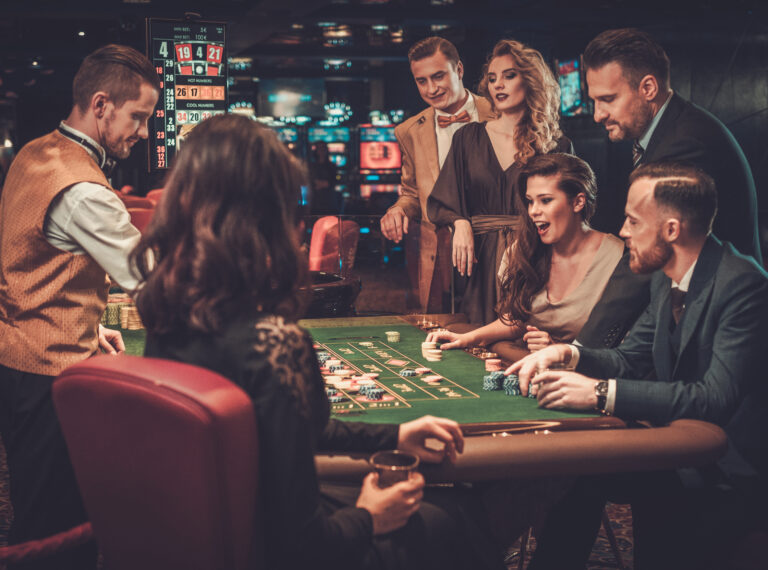 Upper,Class,Friends,Gambling,In,A,Casino