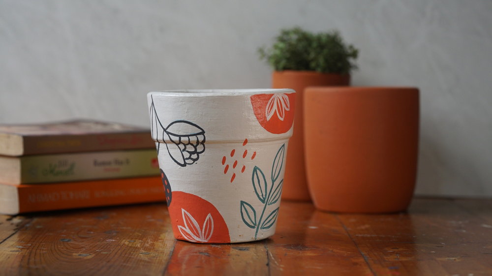 Beautiful,Painted,Clay,Pots,Art