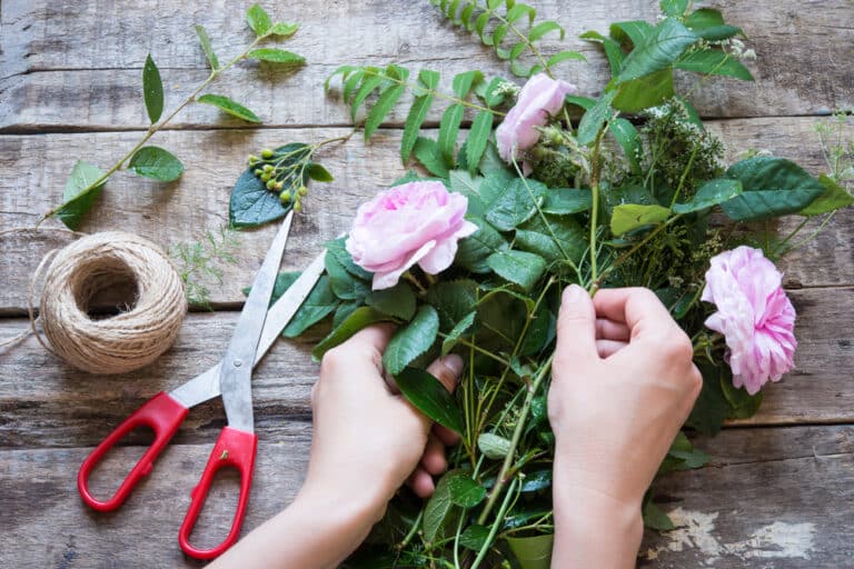 Florist,At,Work ,Woman,Making,Floral,Decorations